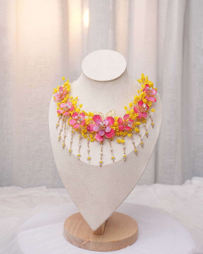 Peony Necklace